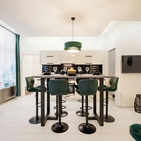 Hideaway With Jungle Vibes Budapest