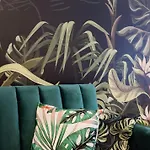 Hideaway With Jungle Vibes Lejlighed *
